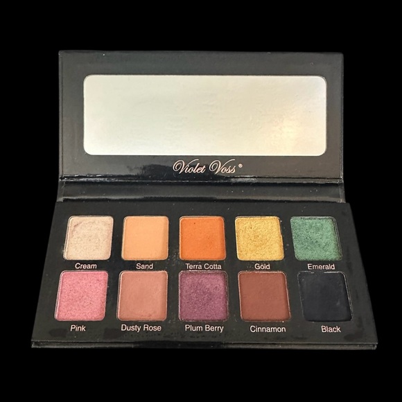 Violet Voss Essentials Eye Shadow Palette - Picture 1 of 2